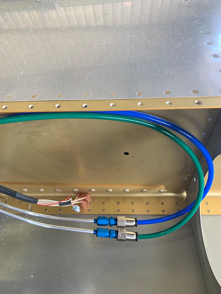 pitot tubes connected