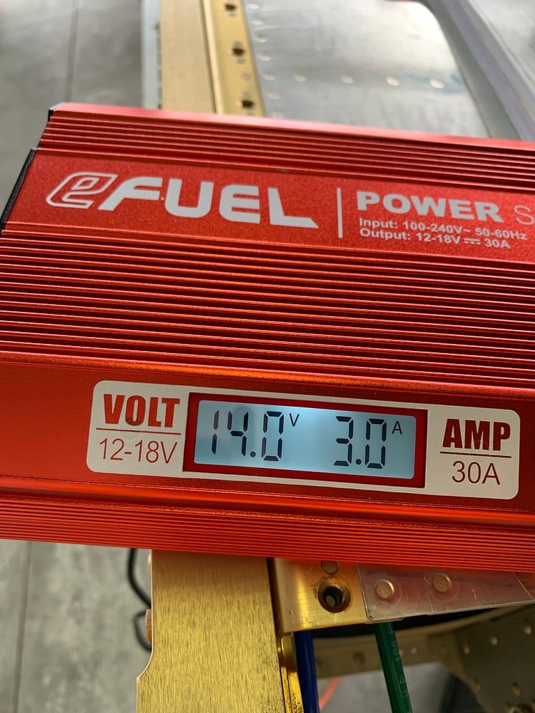 voltage and amp readout